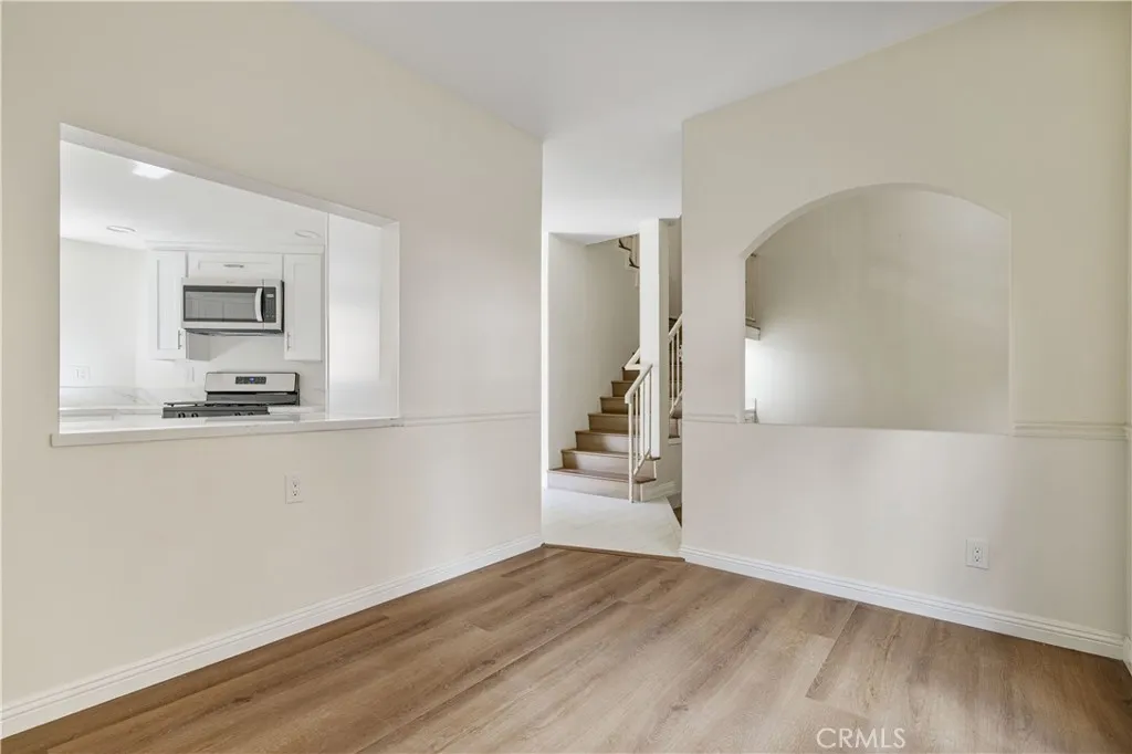 14039 Astoria, Sylmar, California 91342 home-pic-10